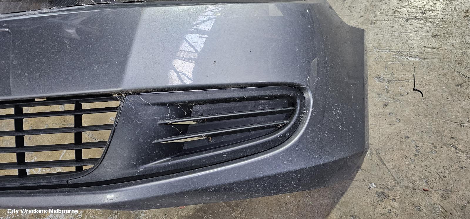 VOLKSWAGEN GOLF 2010 Left Indicator/Fog/Side