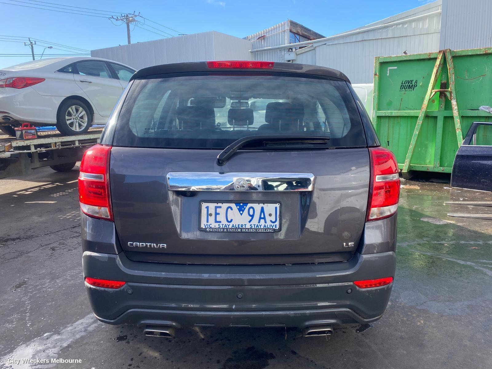 HOLDEN CAPTIVA 2015 Bonnet