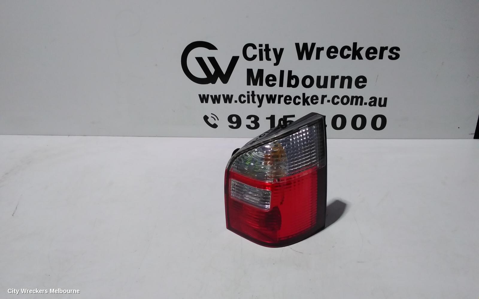 FORD FALCON 2004 Right Taillight