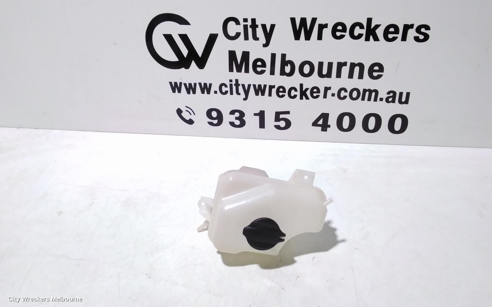 HYUNDAI I45 2011 Overflow Bottle