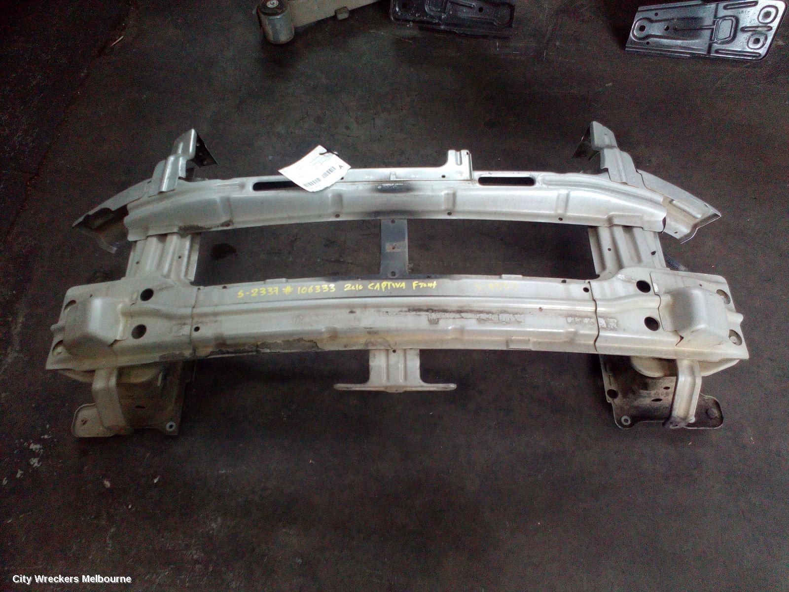 HOLDEN CAPTIVA 2010 F/Bar Reinforc/Brack