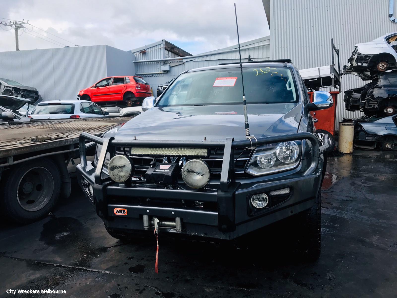 VOLKSWAGEN AMAROK 2012 Left Front Lower Control Arm