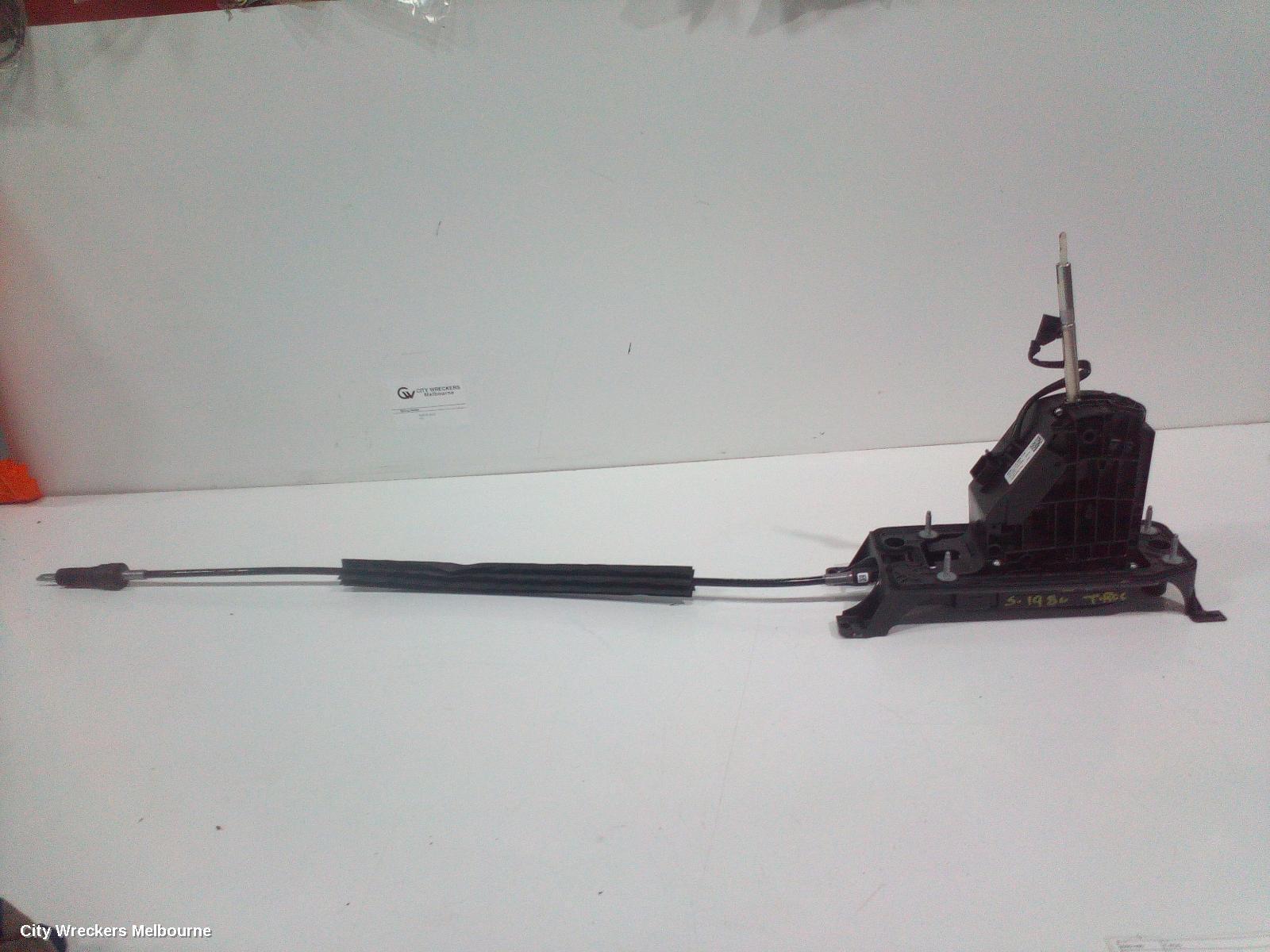 VOLKSWAGEN T-ROC 2021 Gear Stick/Shifter