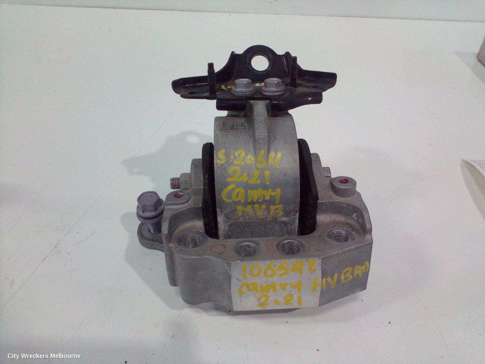 TOYOTA CAMRY 2021 Mount
