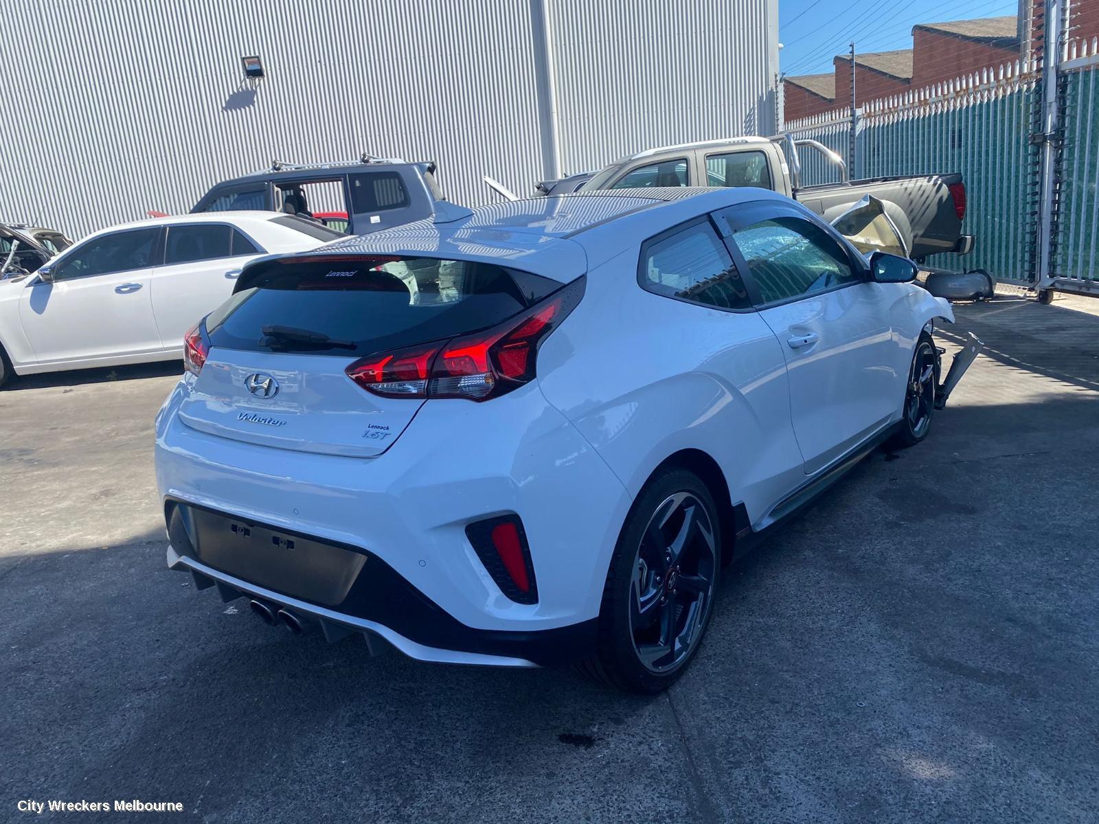 HYUNDAI VELOSTER 2020 Left Front Window Reg/Motor