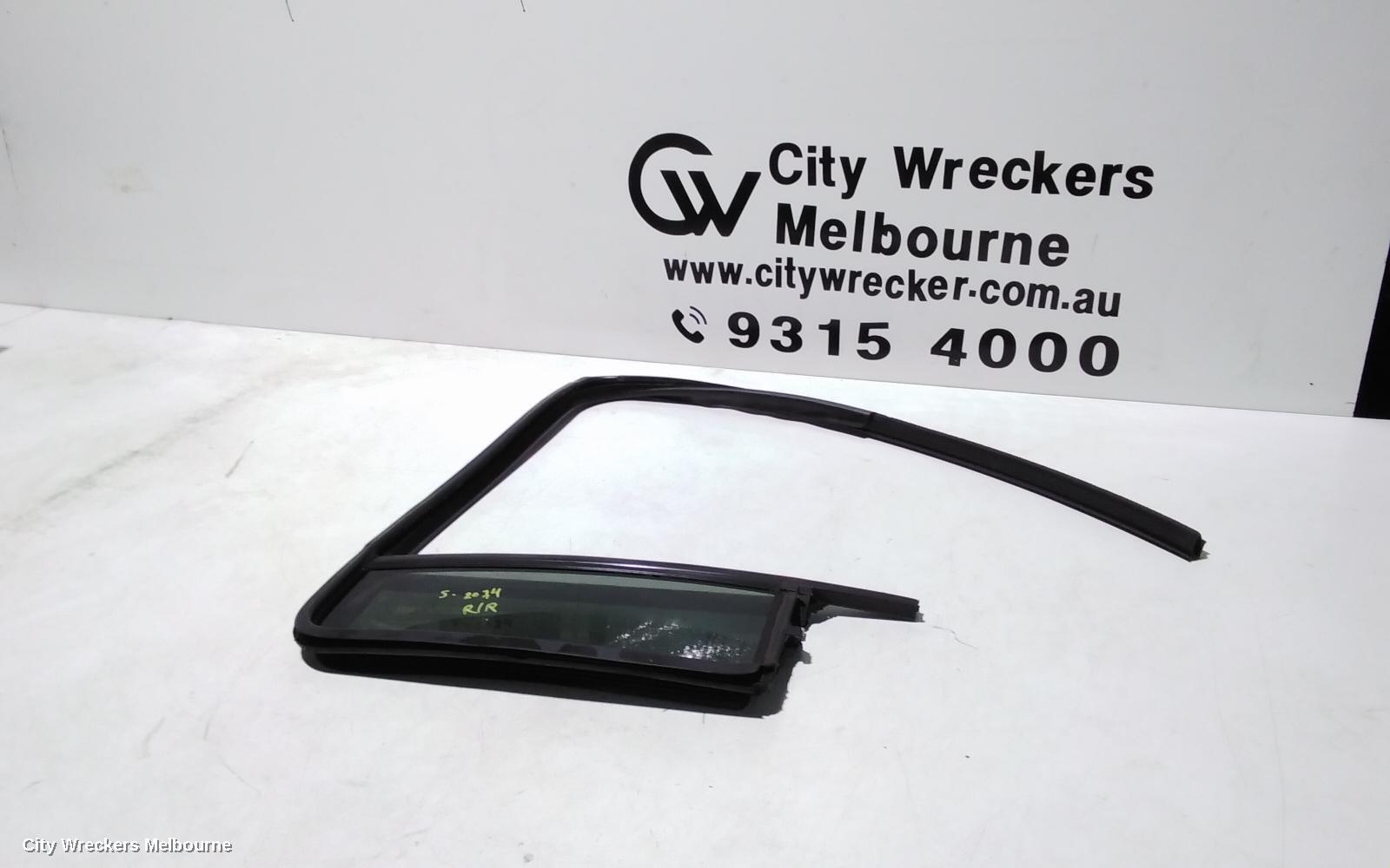JEEP CHEROKEE 2012 Right Rear 1/4 Door Glass