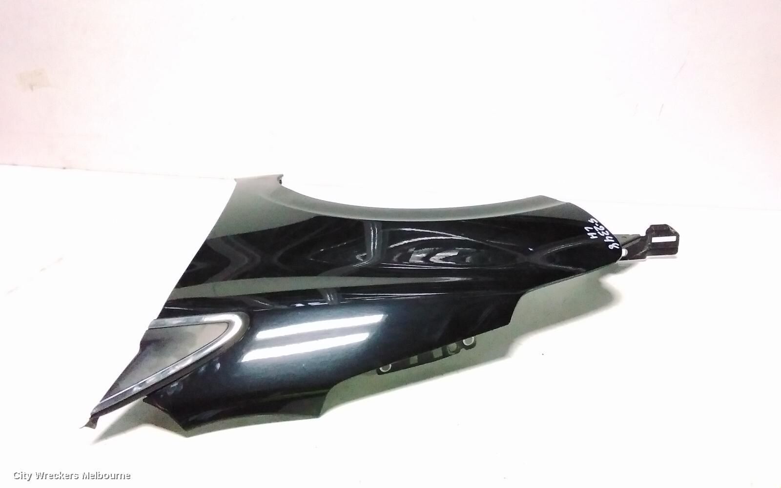 PEUGEOT 208 2015 Left Guard