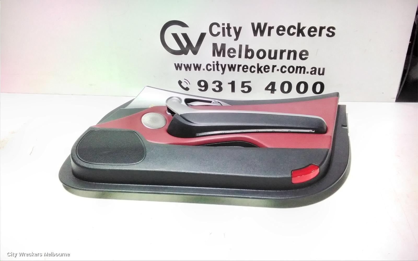 KIA STINGER 2020 Door Trim