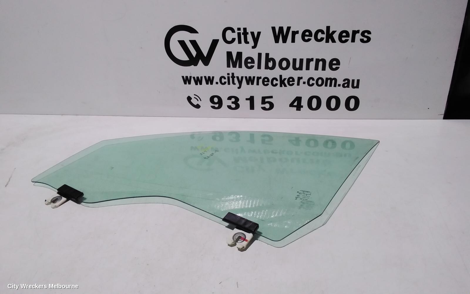 JEEP CHEROKEE 2014 Left Front Door Window