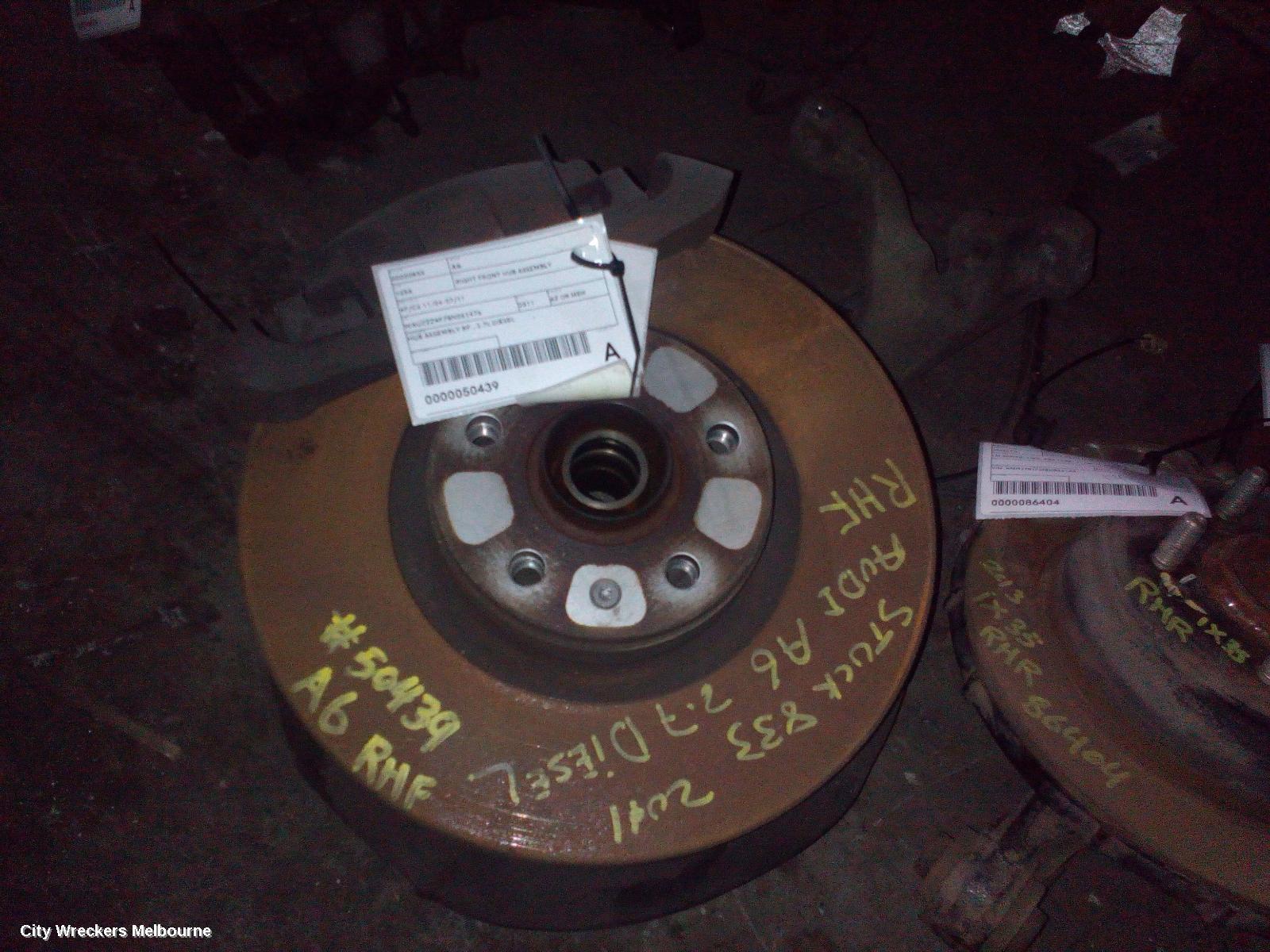 AUDI A6 2011 Right Front Hub Assembly