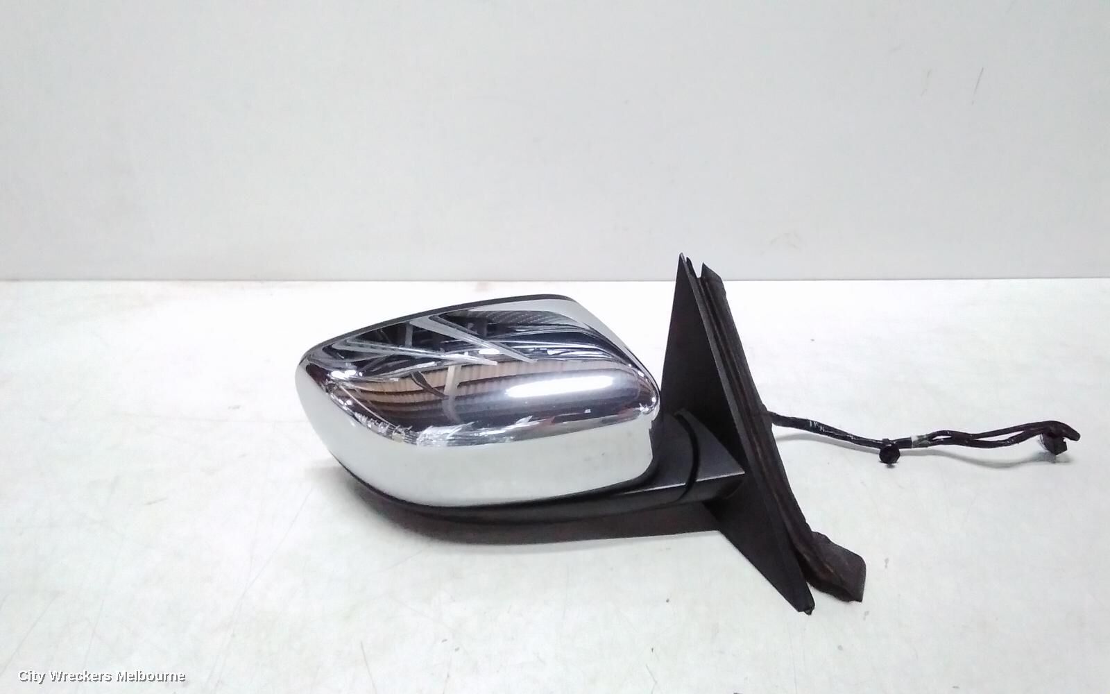 CHRYSLER 300C 2013 Right Door Mirror