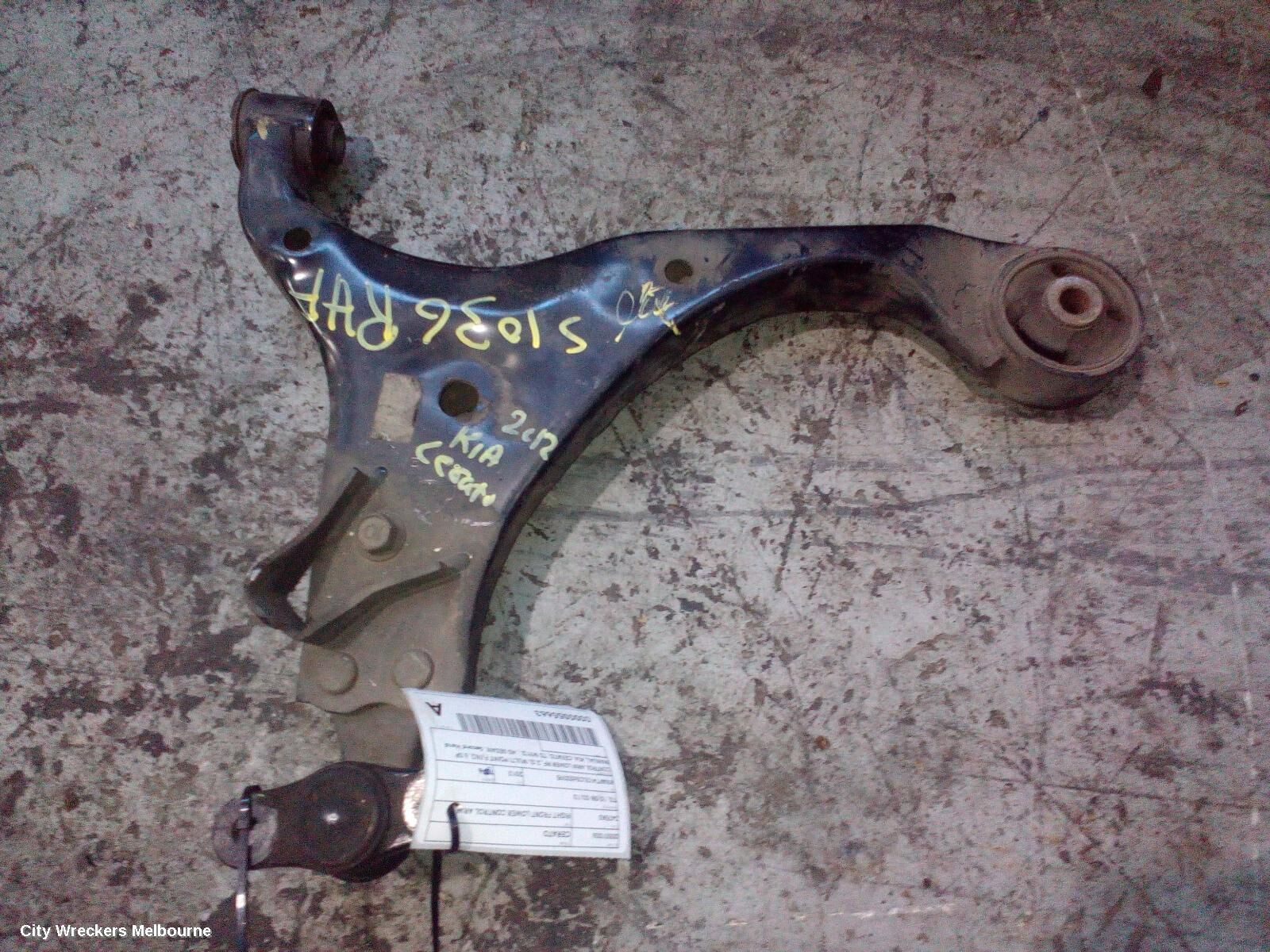 KIA CERATO 2012 Right Front Lower Control Arm