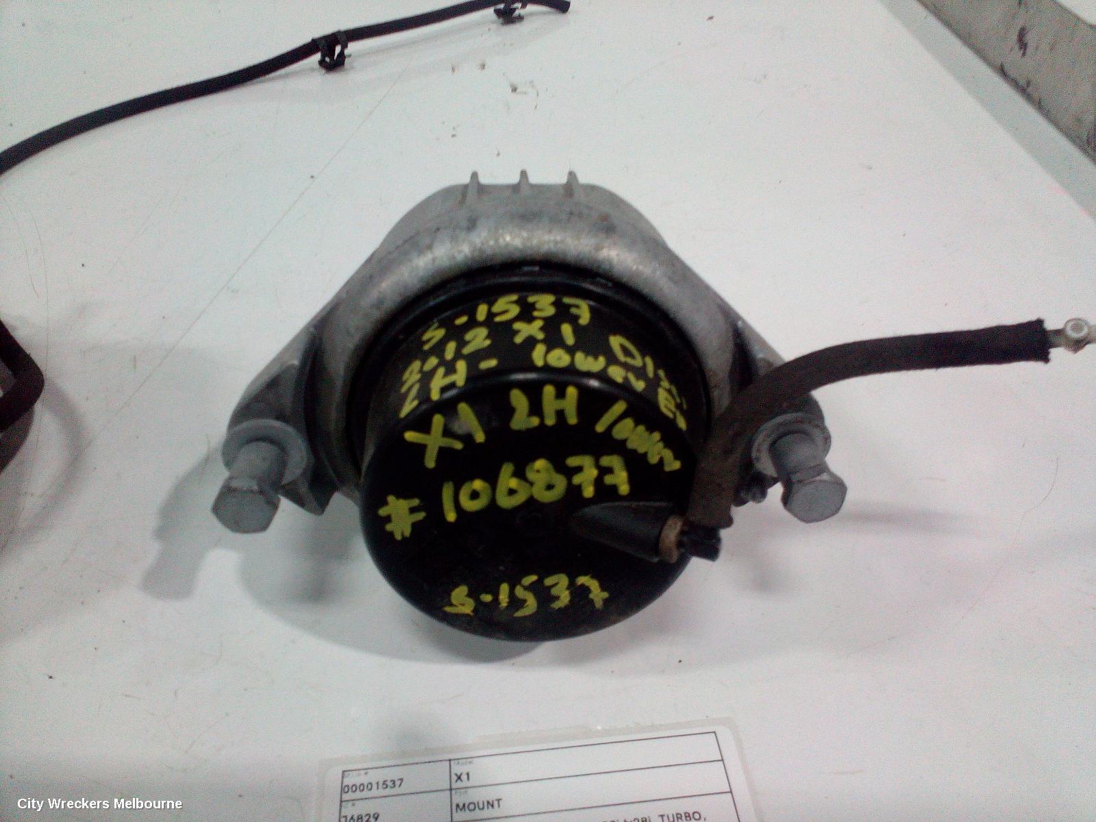 BMW X1 2012 Mount