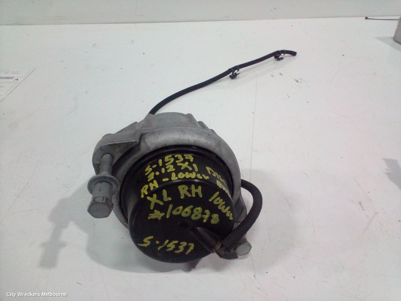 BMW X1 2012 Mount