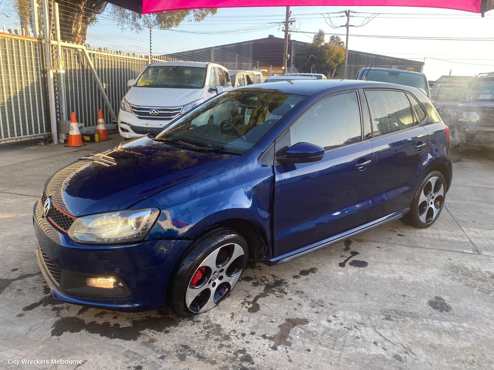 VOLKSWAGEN POLO 2013 Left Rear Door/Sliding