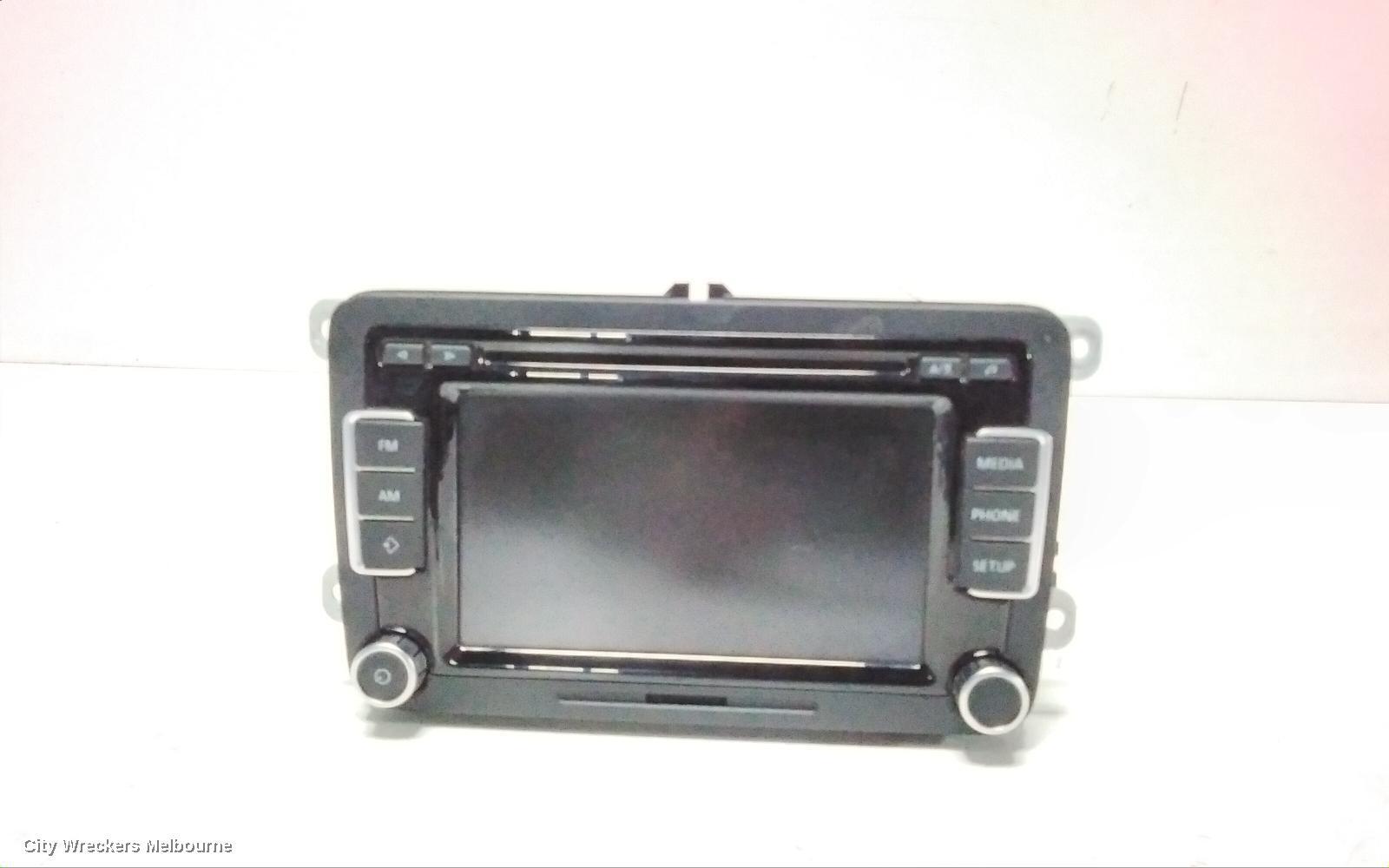 VOLKSWAGEN POLO 2013 Radio/Cd/Dvd/Sat/Tv