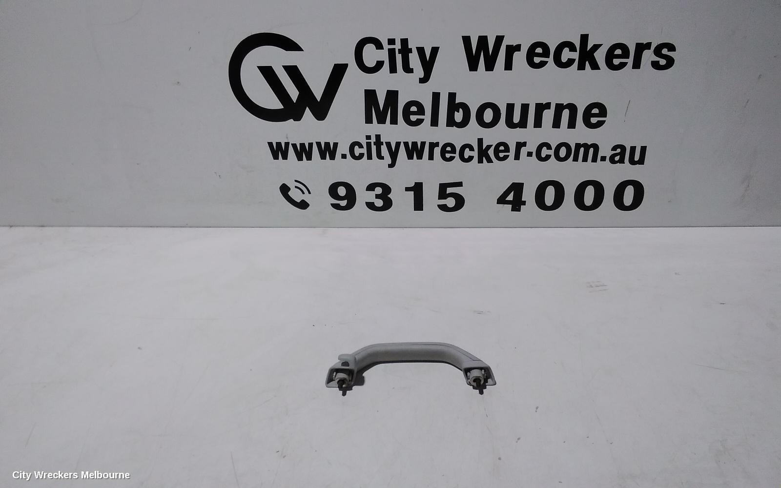 VOLKSWAGEN TRANSPORTER 2016 Grab Handle