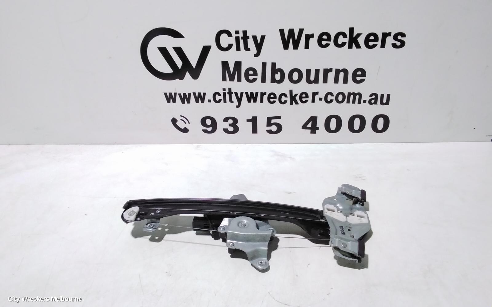 HOLDEN BARINA 2013 Right Front Window Reg/Motor