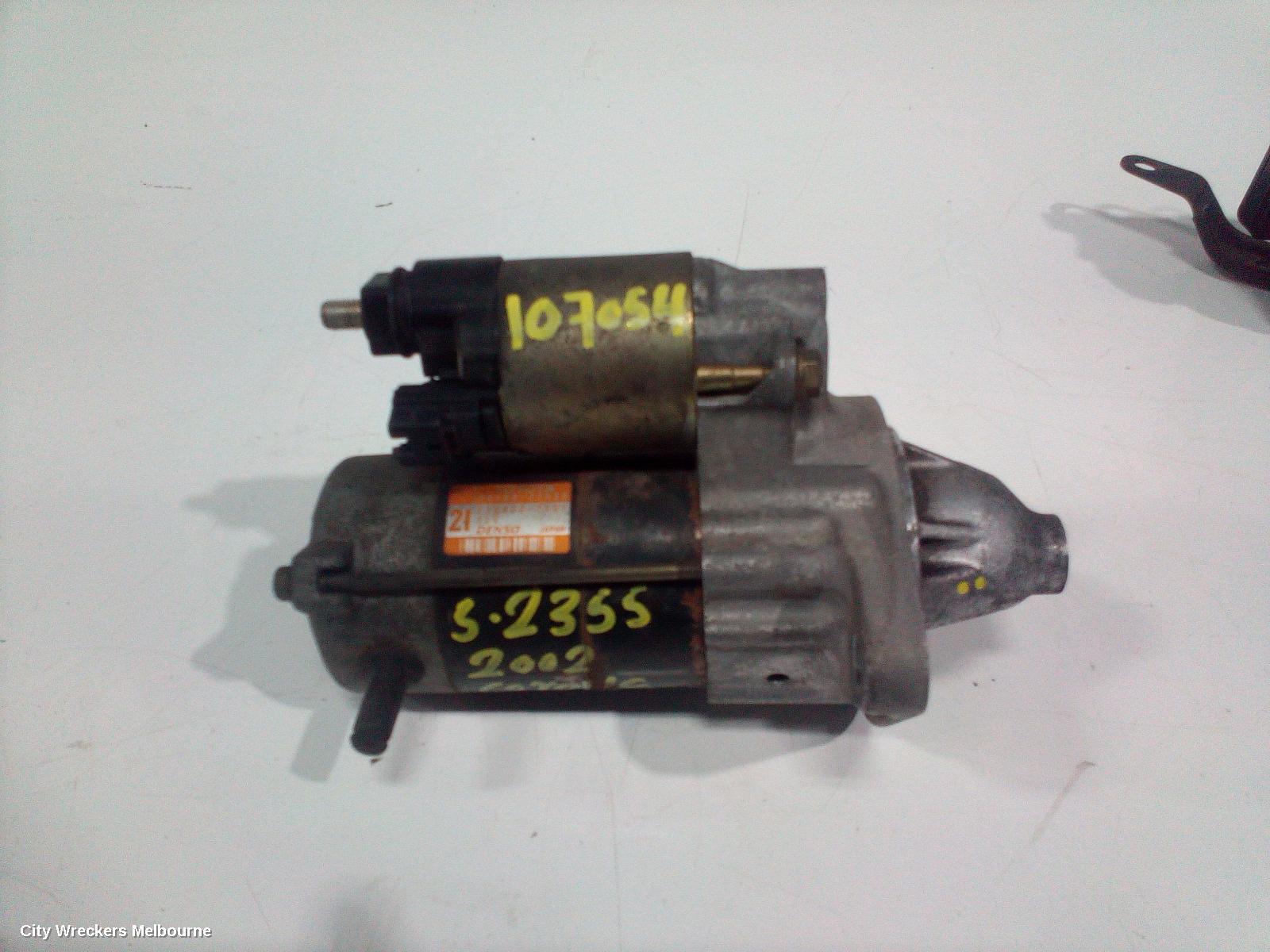 TOYOTA COROLLA 2002 Starter
