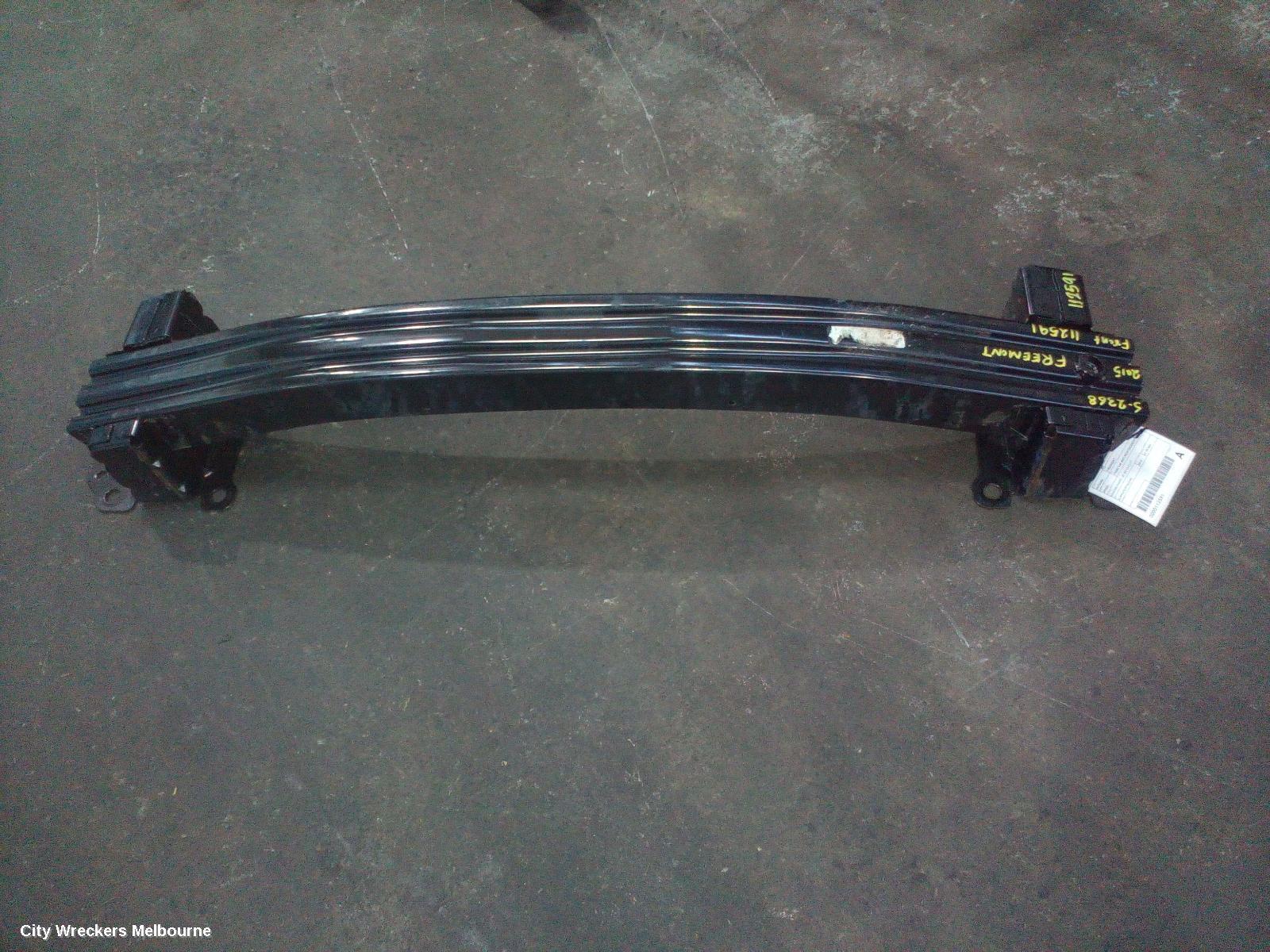 FIAT FREEMONT 2015 F/Bar Reinforc/Brack