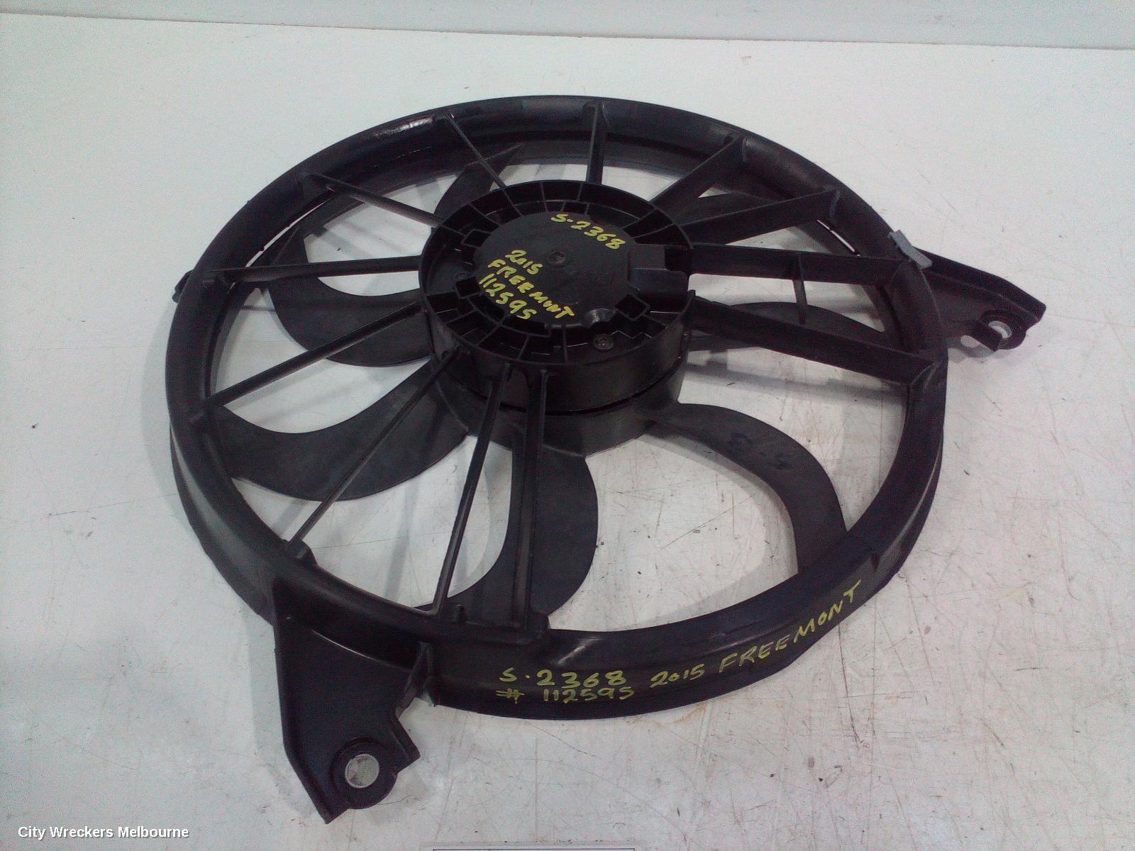 FIAT FREEMONT 2015 Fan