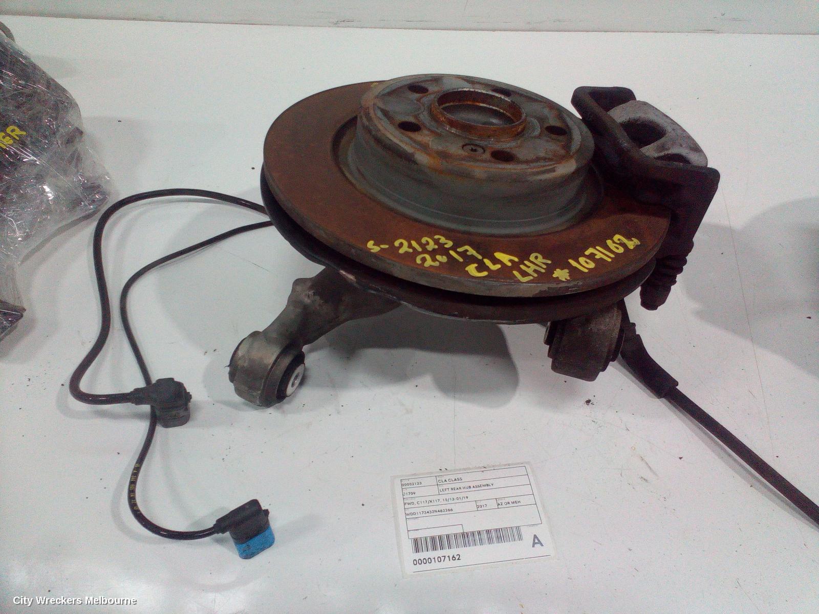 MERCEDES CLA CLASS 2017 Left Rear Hub Assembly