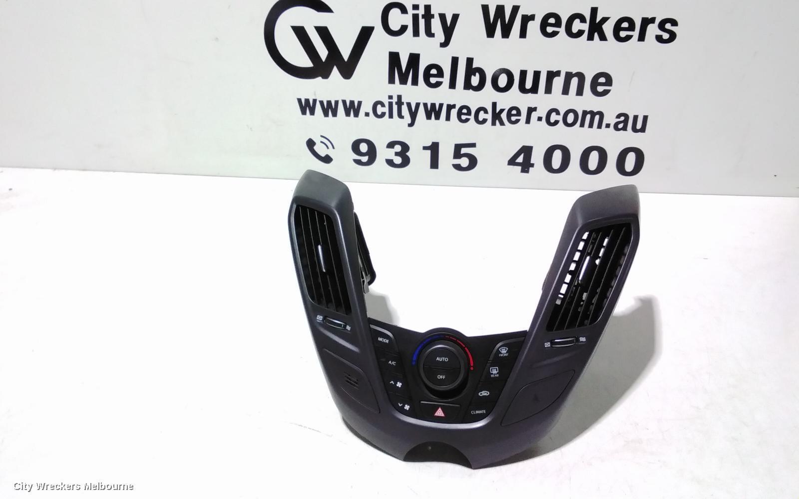 HYUNDAI VELOSTER 2014 Heater/Ac Controls