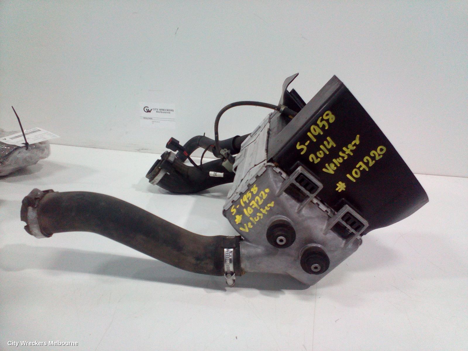 HYUNDAI VELOSTER 2014 Intercooler