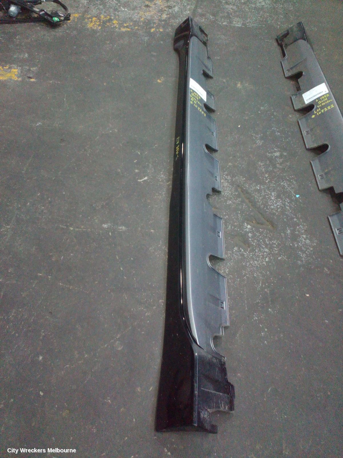 HYUNDAI VELOSTER 2014 Side Step/Skirt