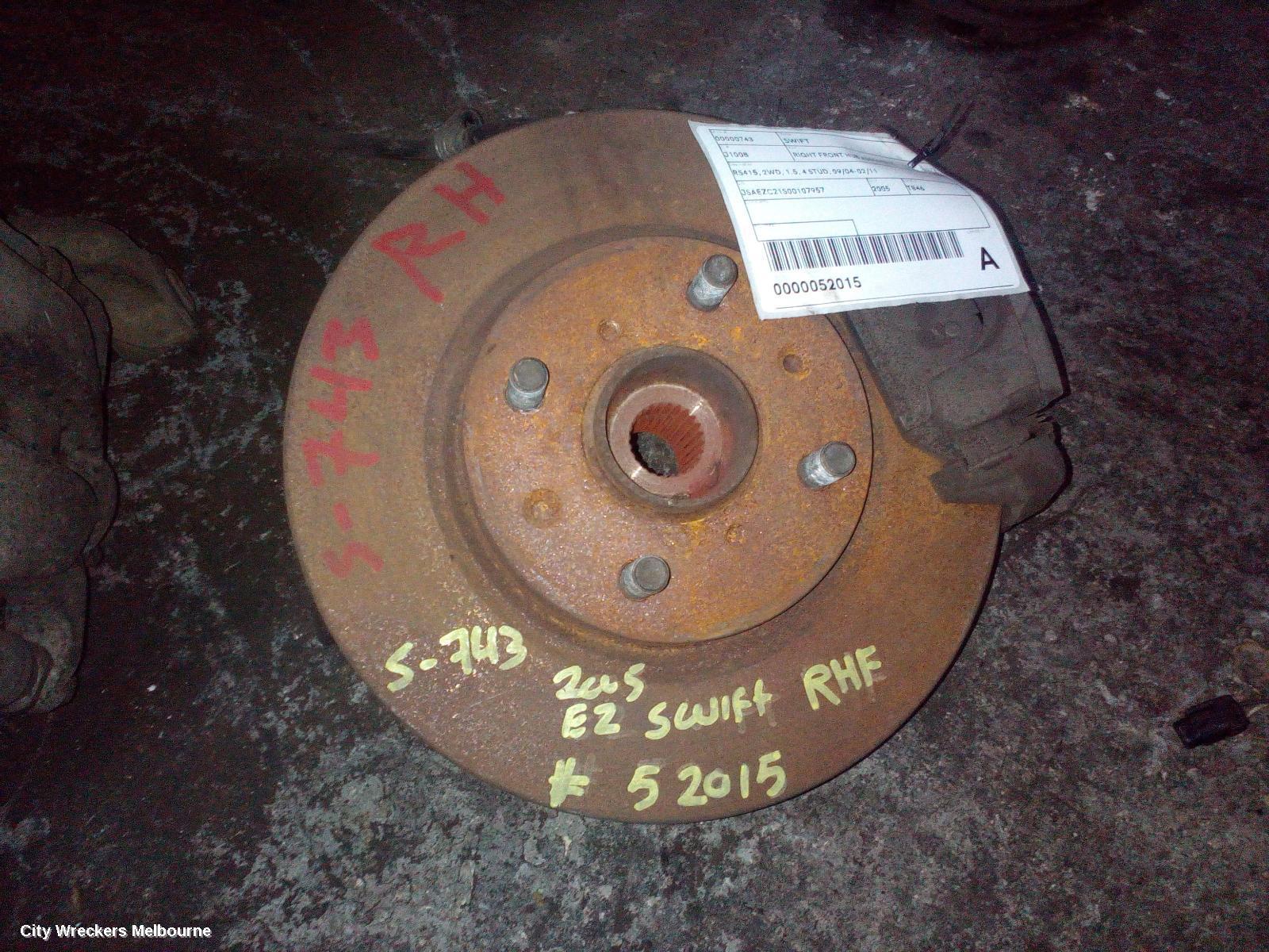 SUZUKI SWIFT 2005 Right Front Hub Assembly