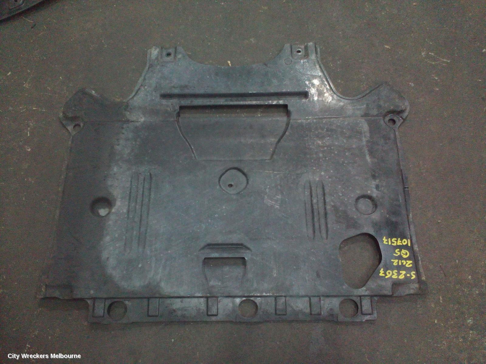 AUDI Q5 2012 LOWER_ENGINE_SPLASH_TRAY