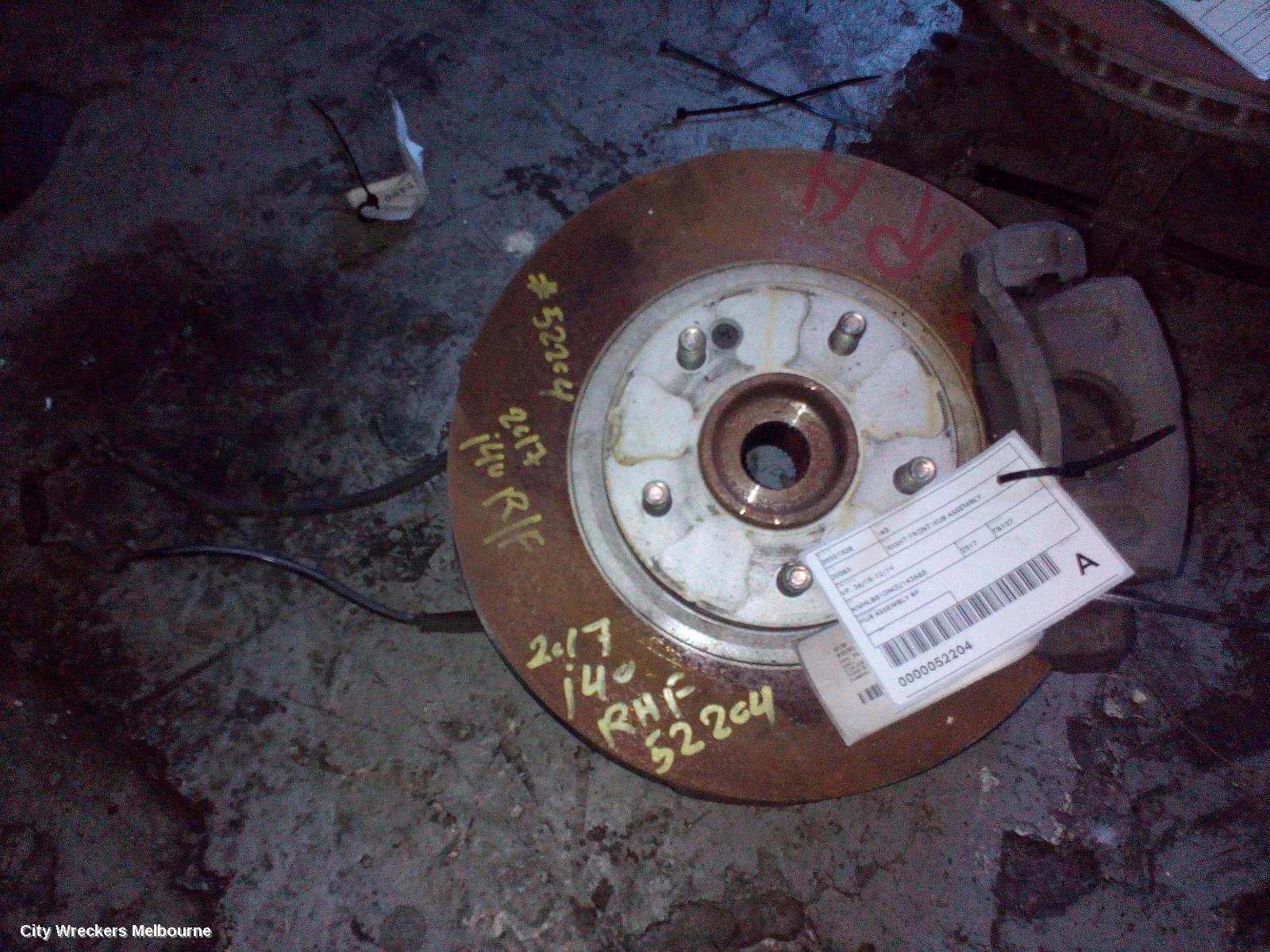 HYUNDAI I40 2017 Right Front Hub Assembly
