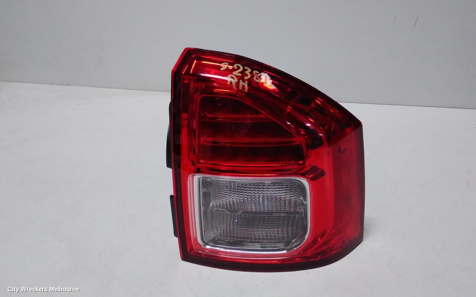 JEEP COMPASS 2013 Right Taillight