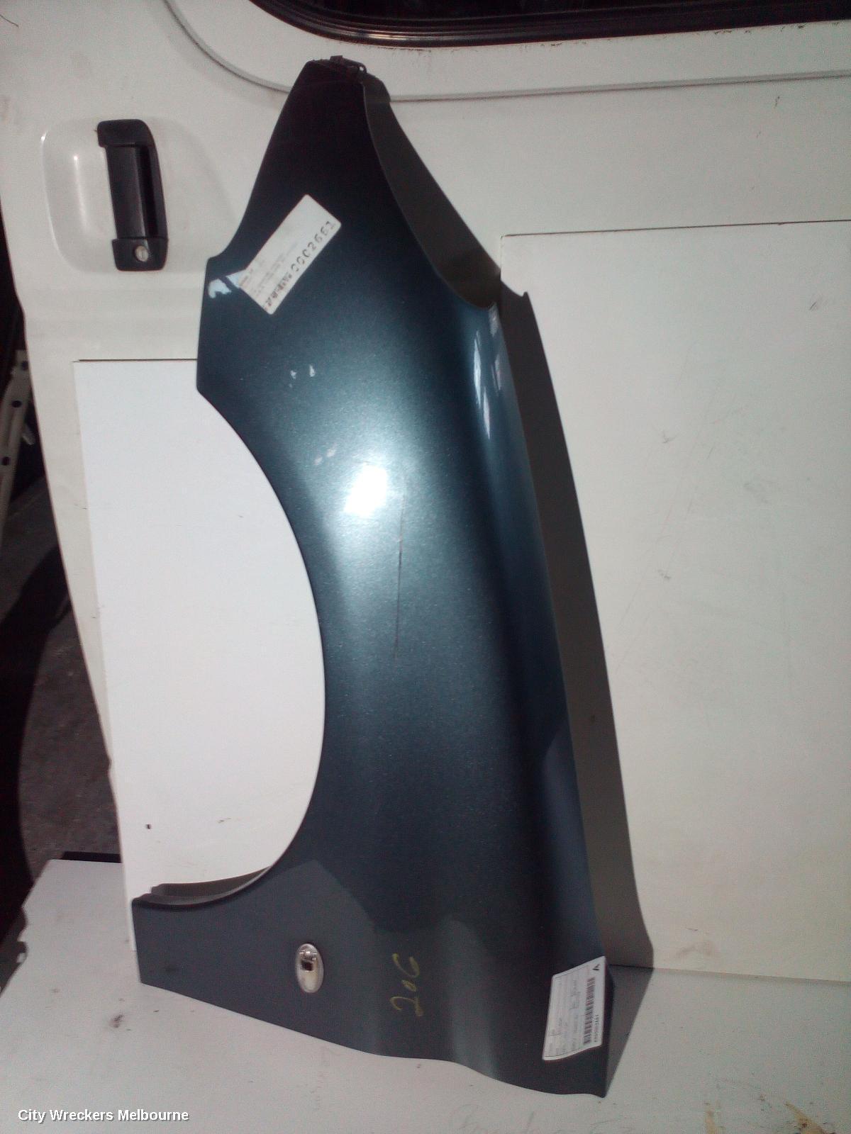 PEUGEOT 206 2004 Left Guard
