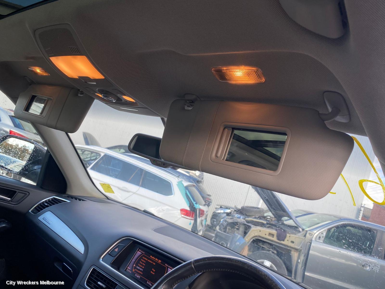 AUDI Q5 2009 Sunvisor