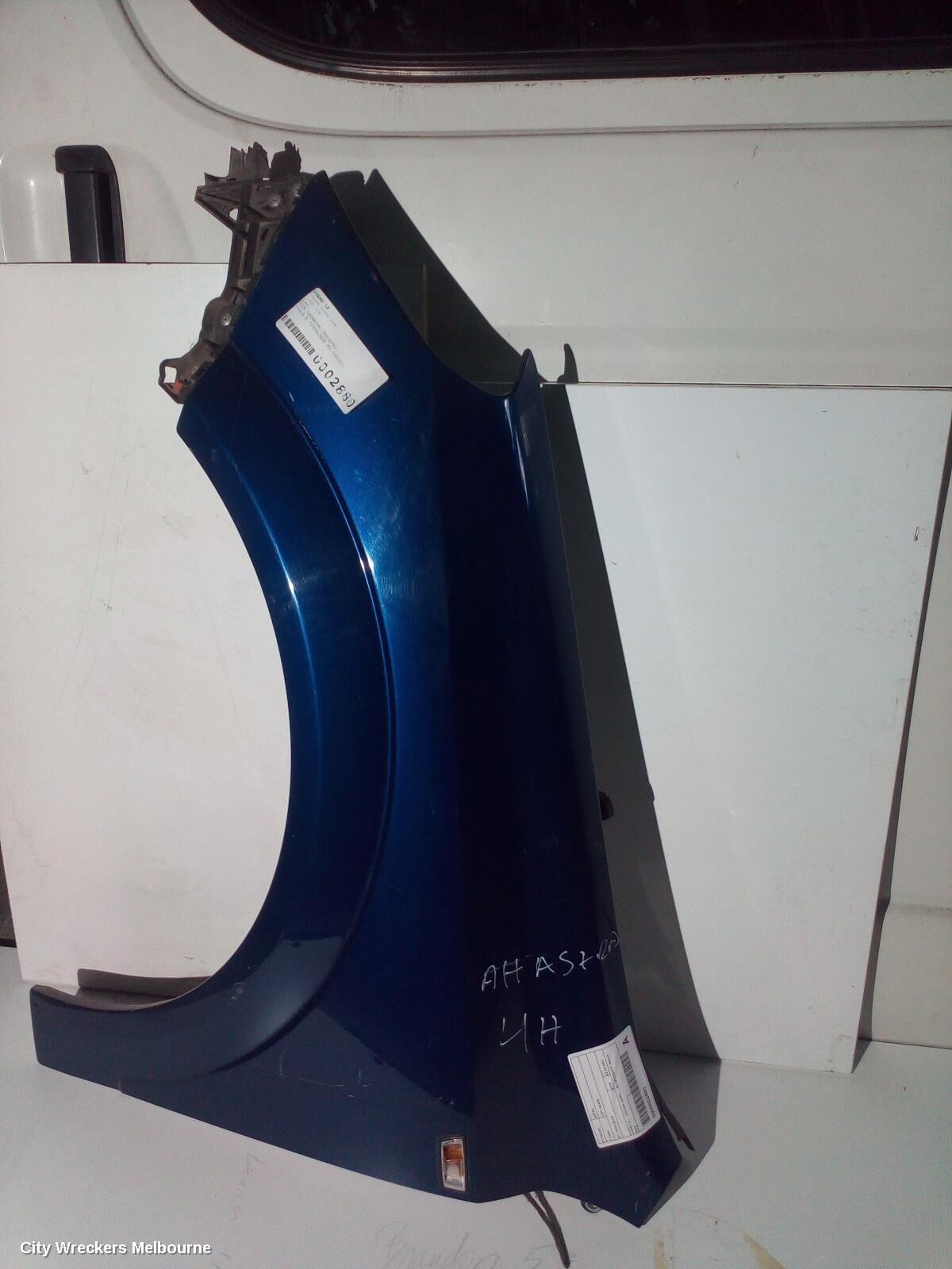 HOLDEN ASTRA 2008 Left Guard