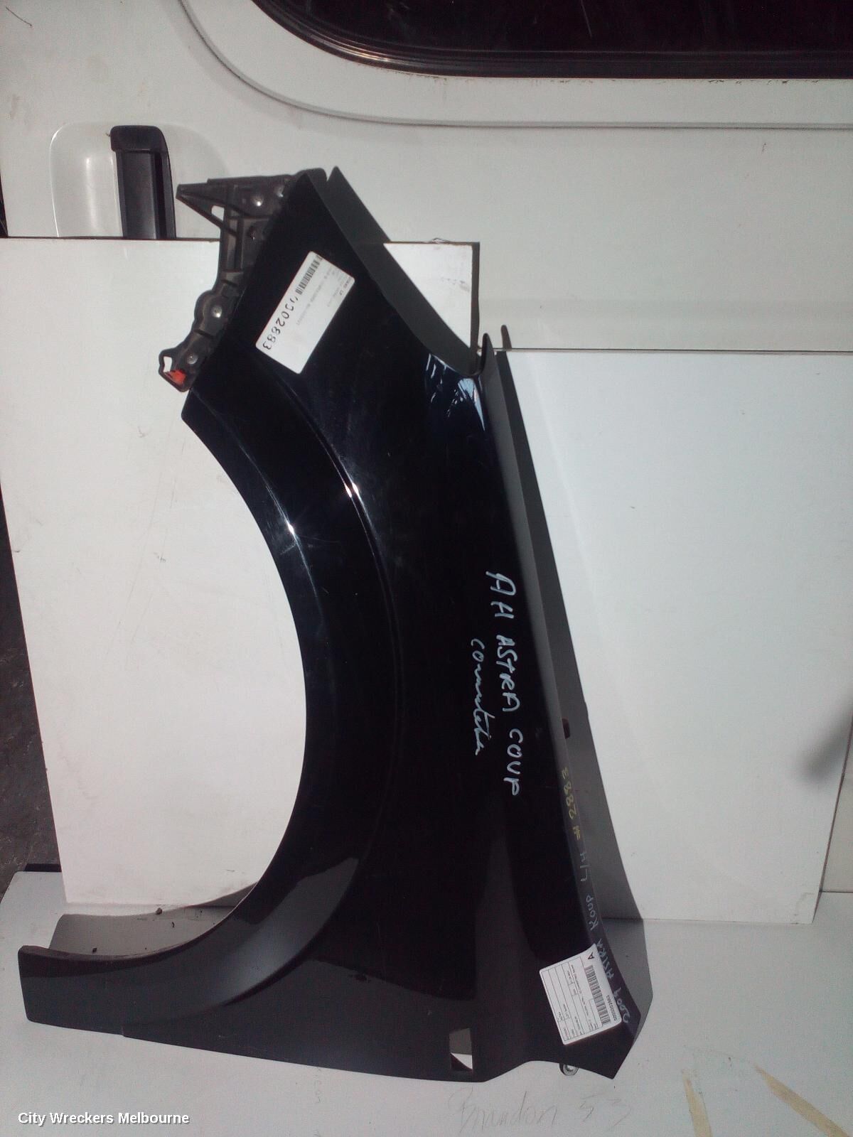 HOLDEN ASTRA 2009 Left Guard