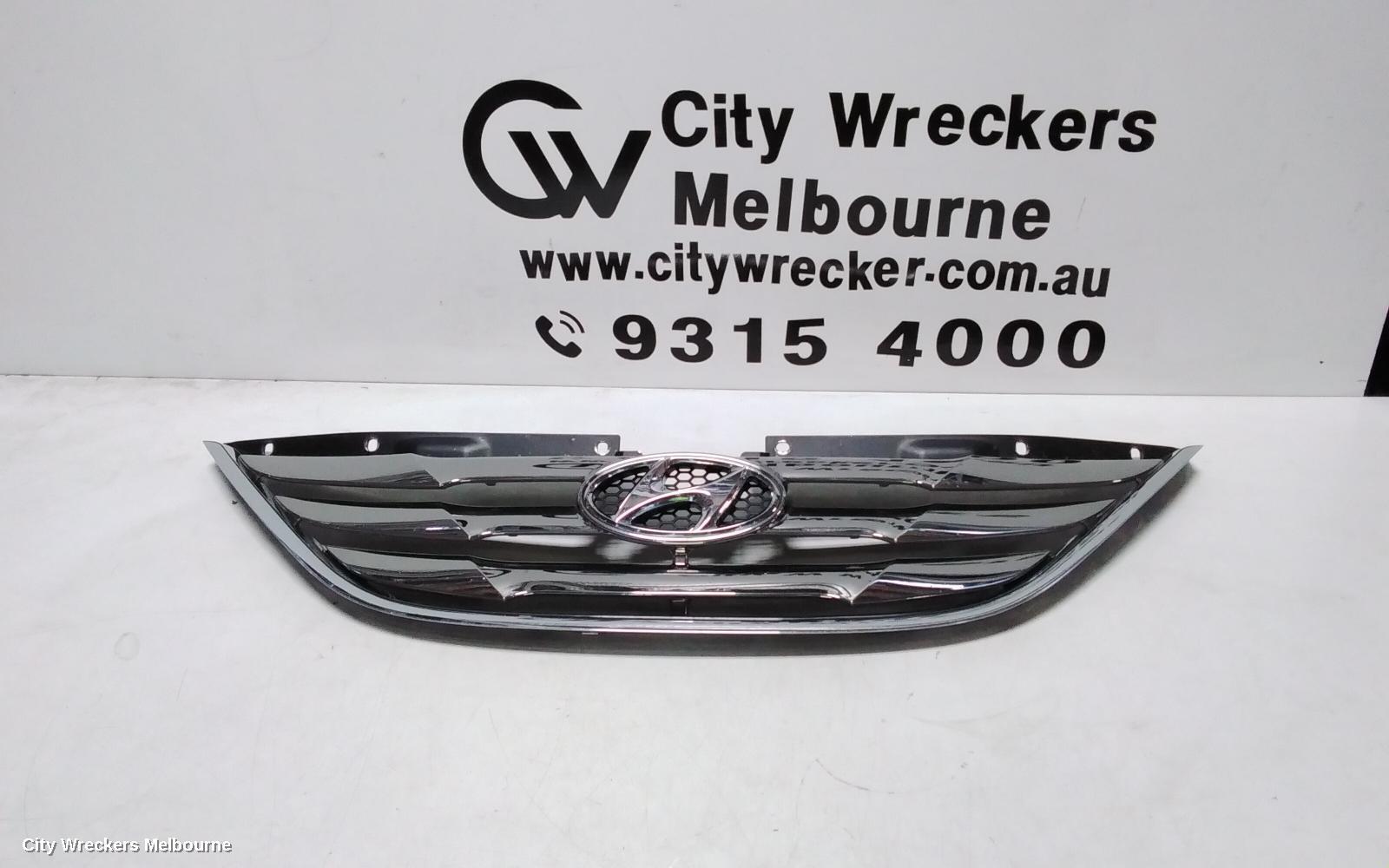 HYUNDAI I45 2010 Grille