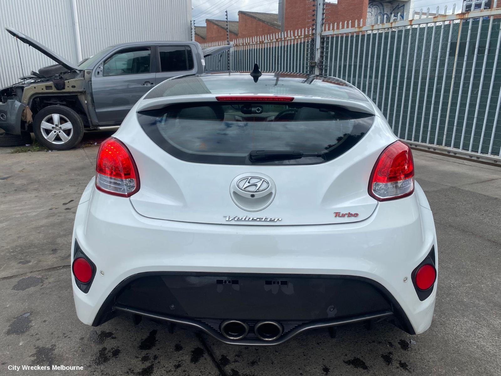 HYUNDAI VELOSTER 2016 Engine