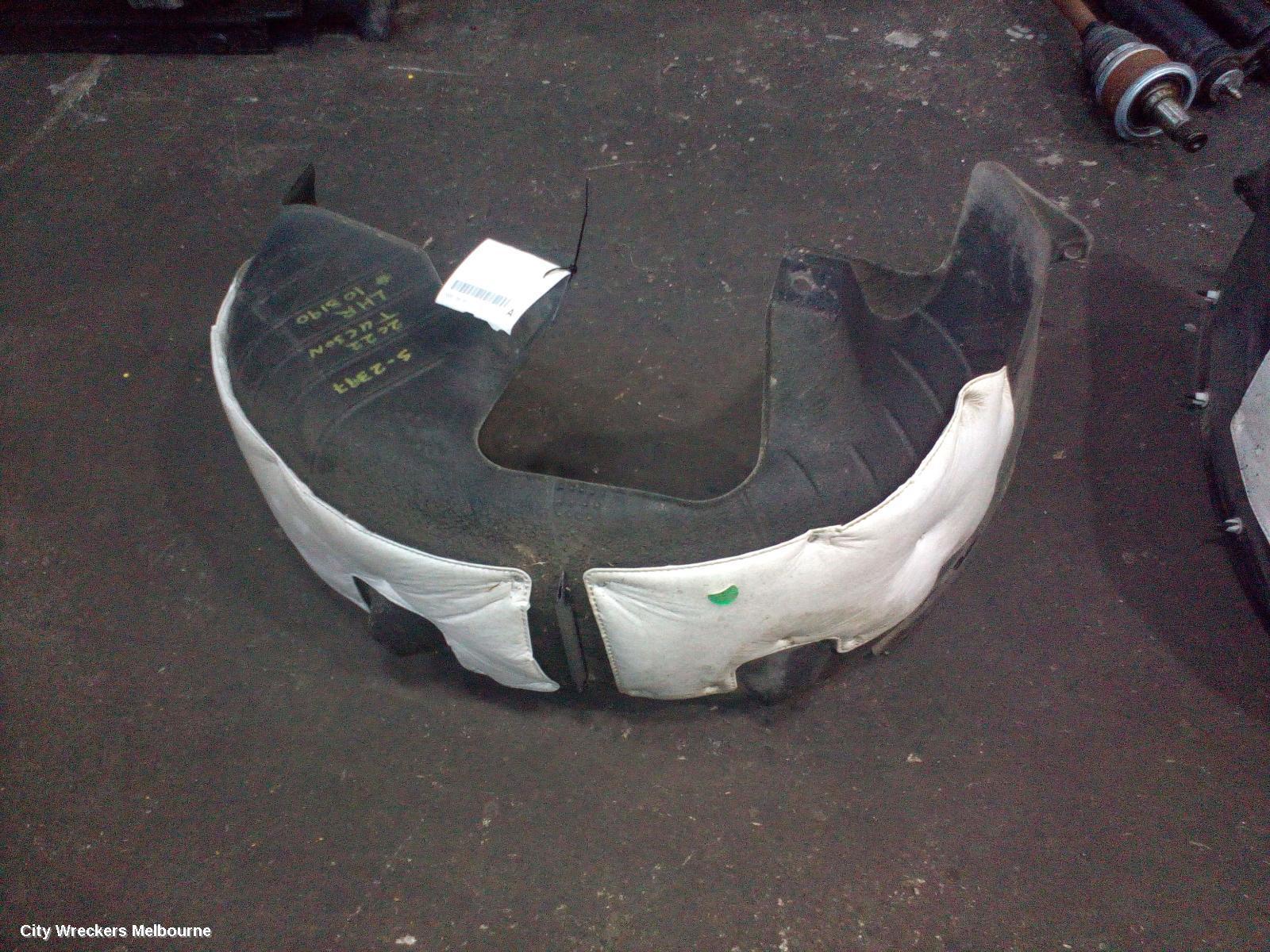 HYUNDAI TUCSON 2022 Left Guard Liner
