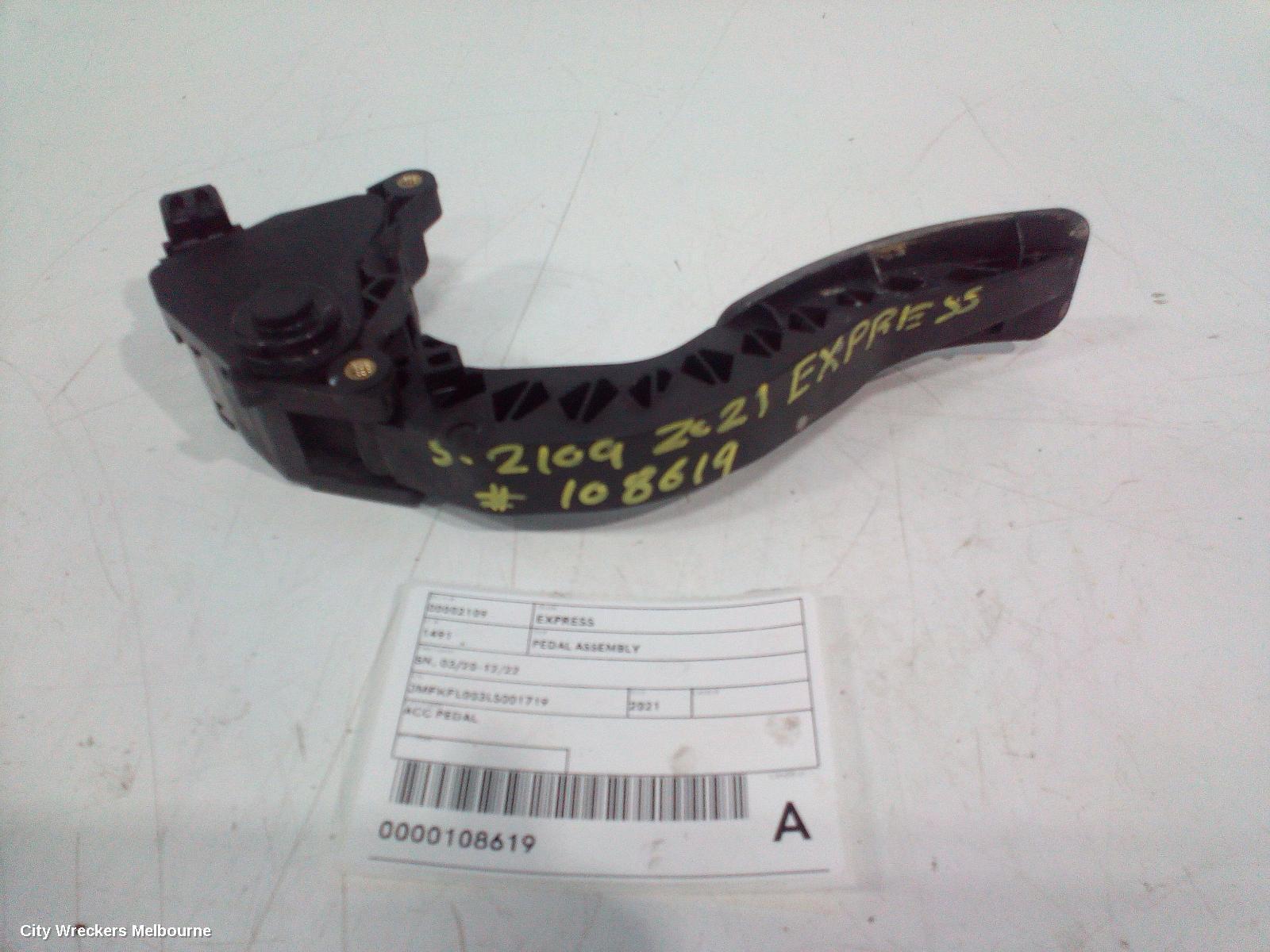 MITSUBISHI EXPRESS 2021 Pedal Assembly