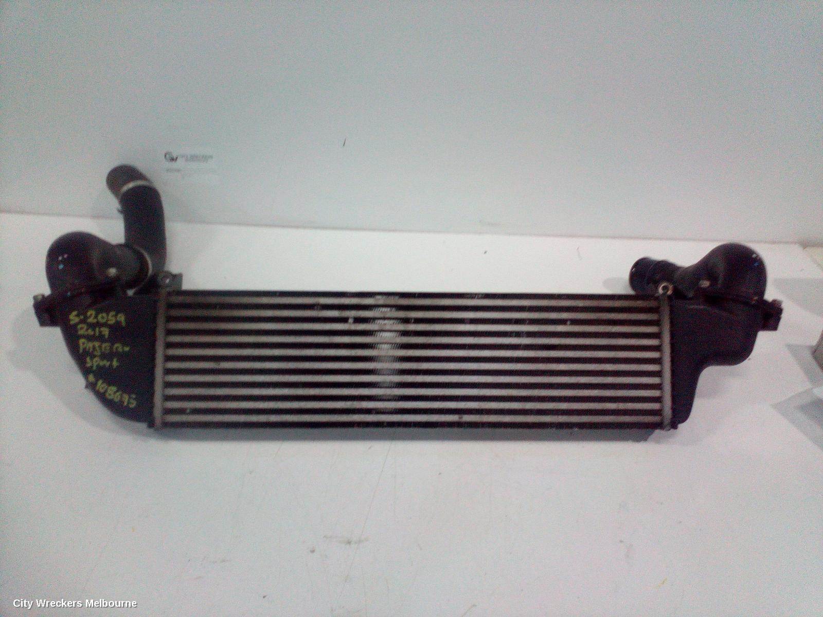 MITSUBISHI PAJERO 2017 Intercooler