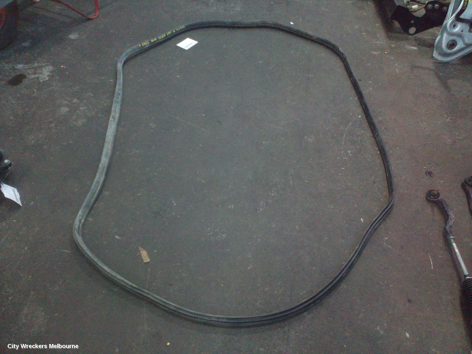 TOYOTA HIACE 2019 Door/Tailgate Seal