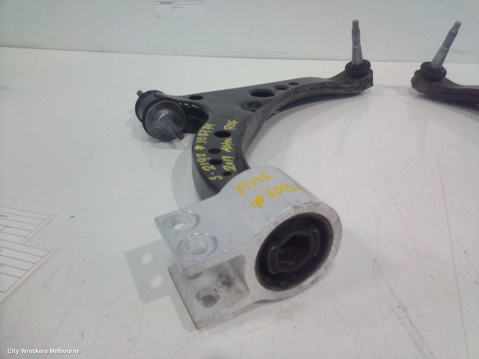 HOLDEN ASTRA 2017 Right Front Lower Control Arm