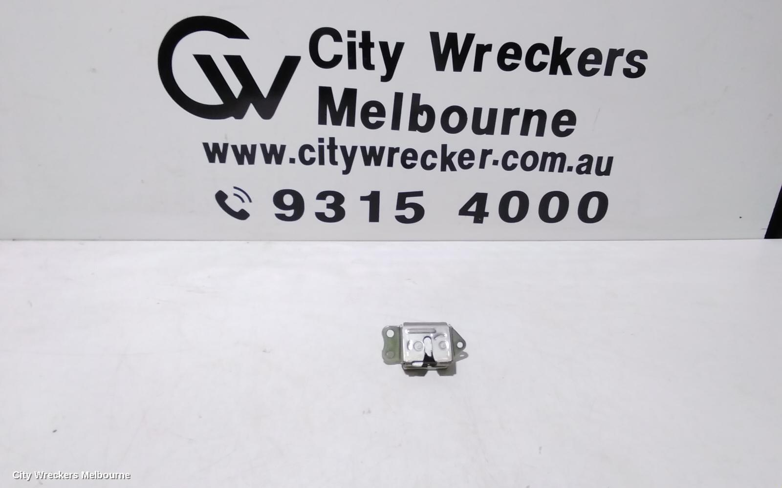 TOYOTA ECHO 2002 Door/Boot/Gate Lock