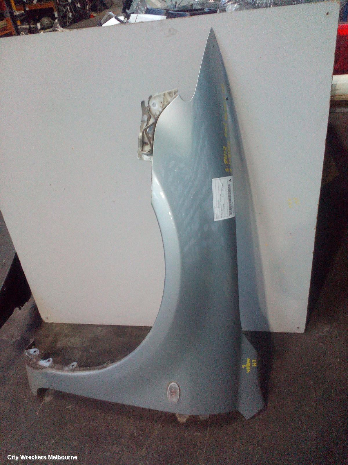 MAZDA 6 2003 Left Guard