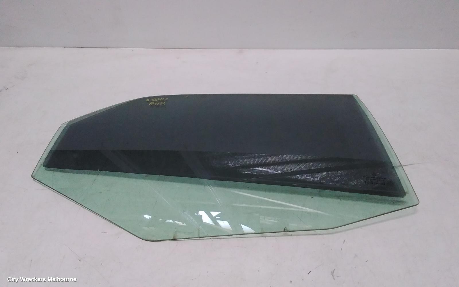 CHRYSLER 300C 2006 Right Rear Door Window