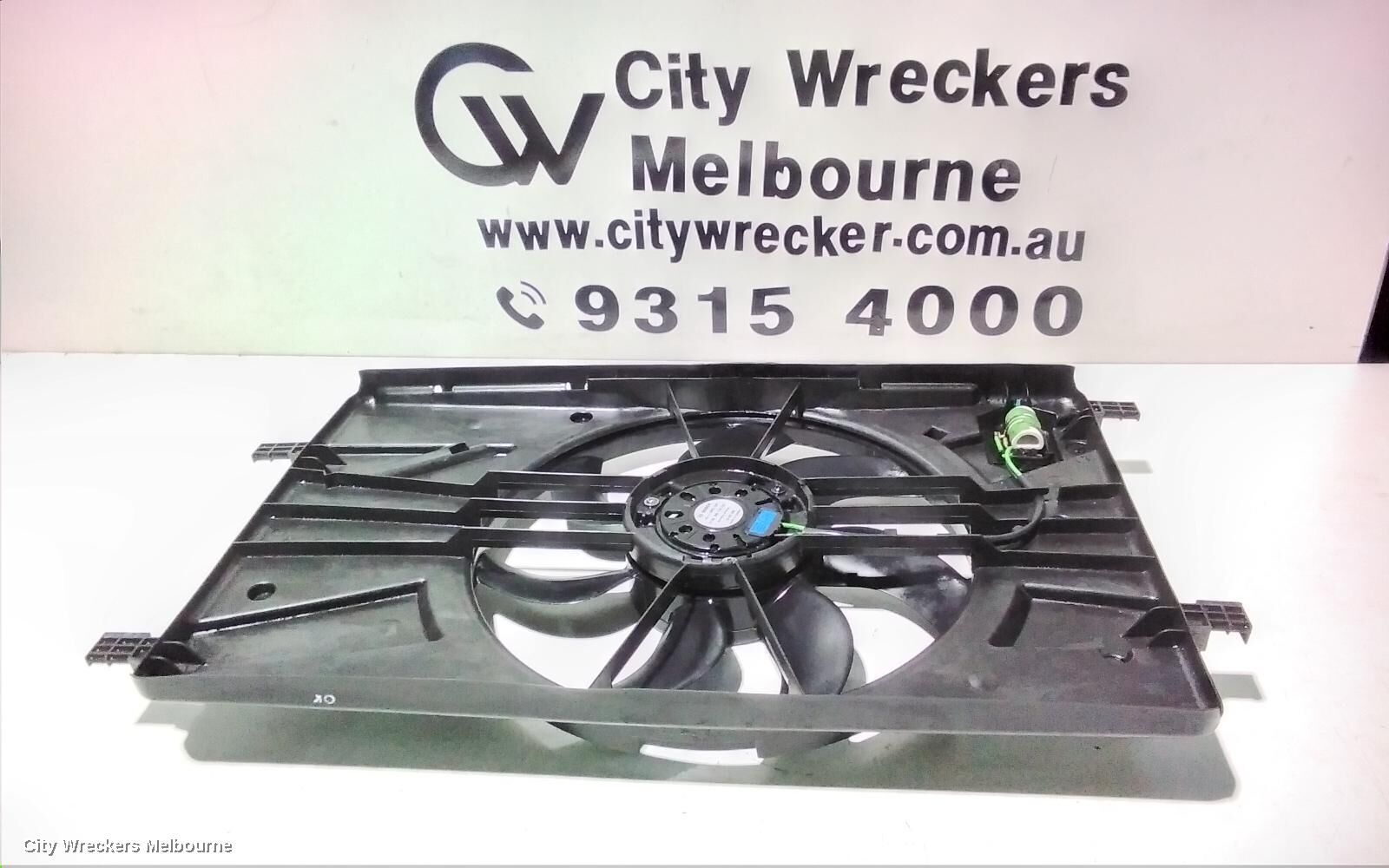 HOLDEN CRUZE 2014 Fan