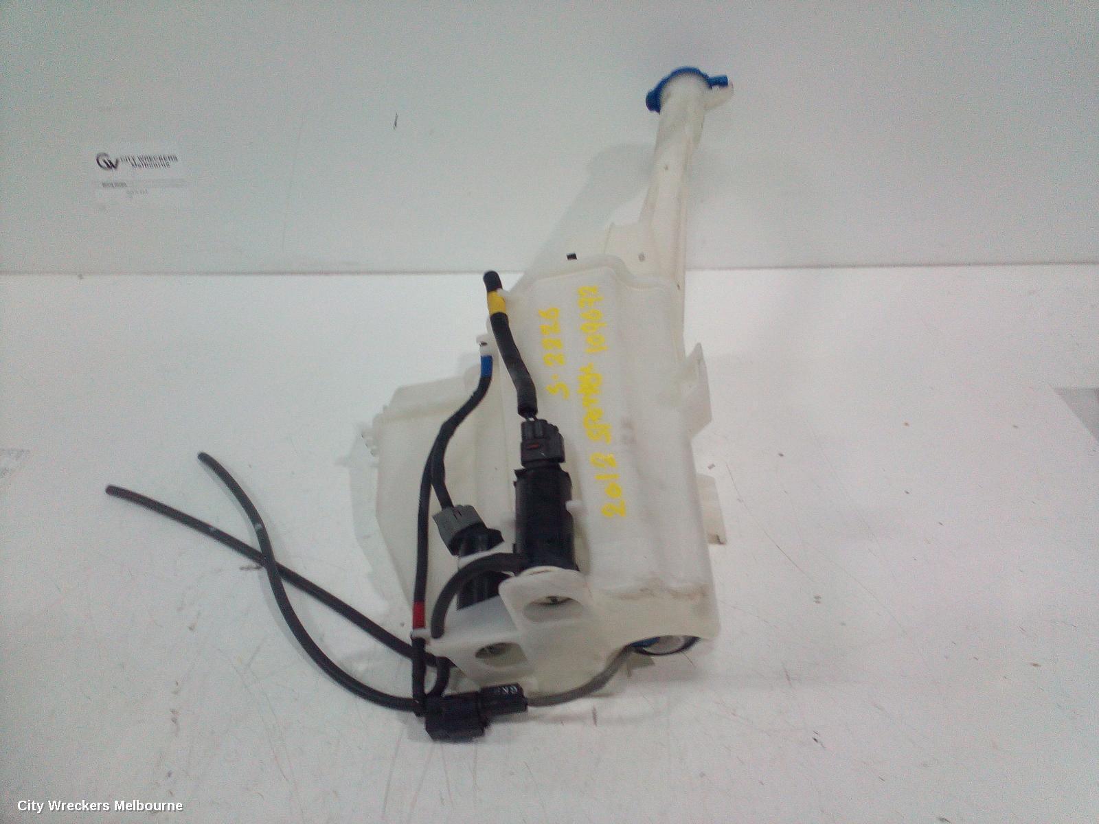 KIA SPORTAGE 2012 Washer Bottle