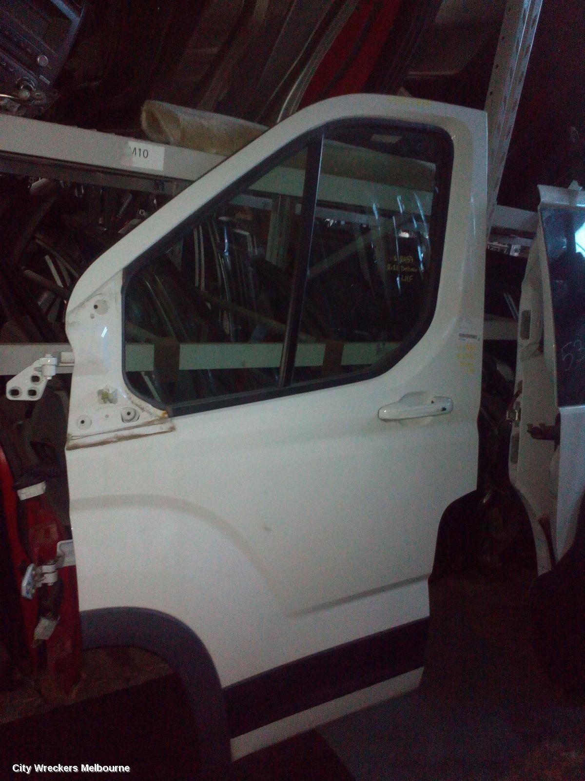 LDV DELIVER 9 2021 Left Front Door
